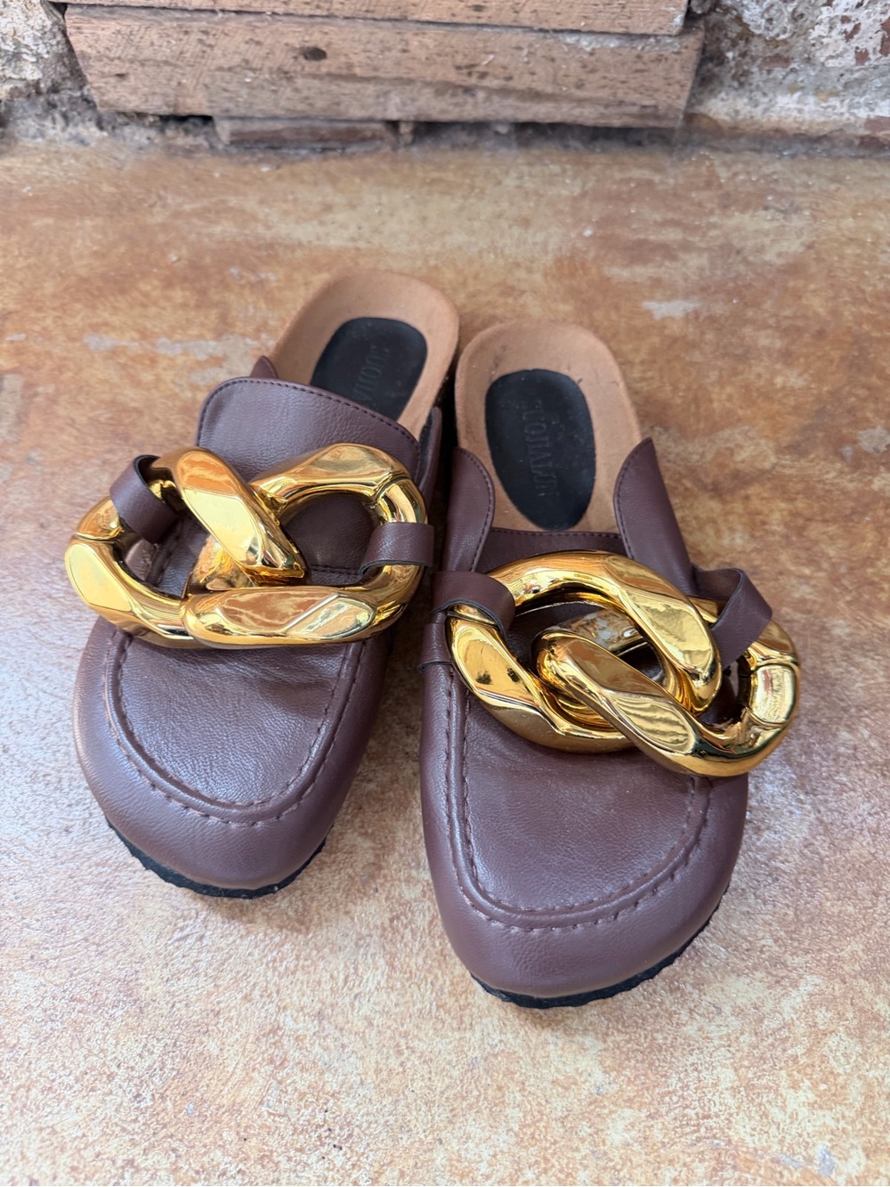JW Anderson Style Brown Slip-On Loafer Mules with Gold Chain Accent